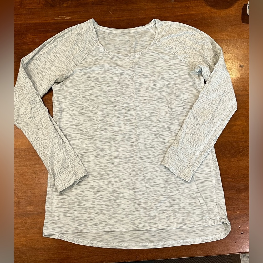 lululemon long sleeve love tee